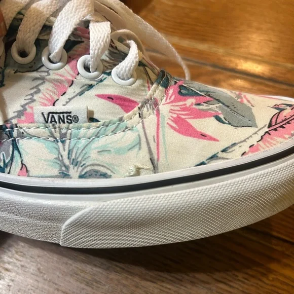 Vans Womens Size 9.5 Hawaiian Tropical White Floral Print Low Top Shoes - Picture 5 of 9
